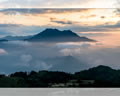 「石鎚山系の雲海風景」の高画質壁紙